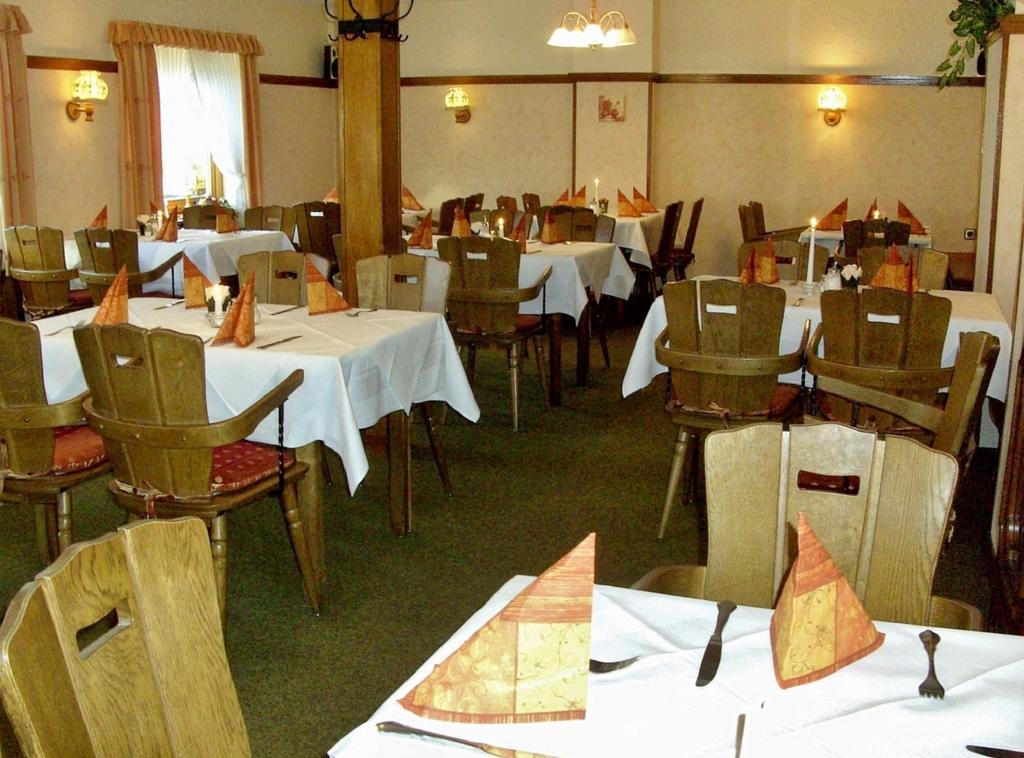 נידגן Hotel Restaurant Schmidter Bauernstube מראה חיצוני תמונה
