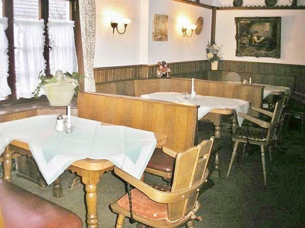 נידגן Hotel Restaurant Schmidter Bauernstube מראה חיצוני תמונה