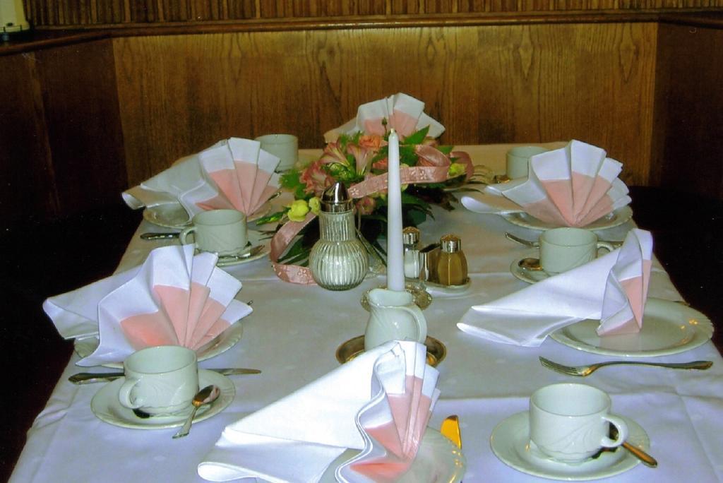 נידגן Hotel Restaurant Schmidter Bauernstube חדר תמונה